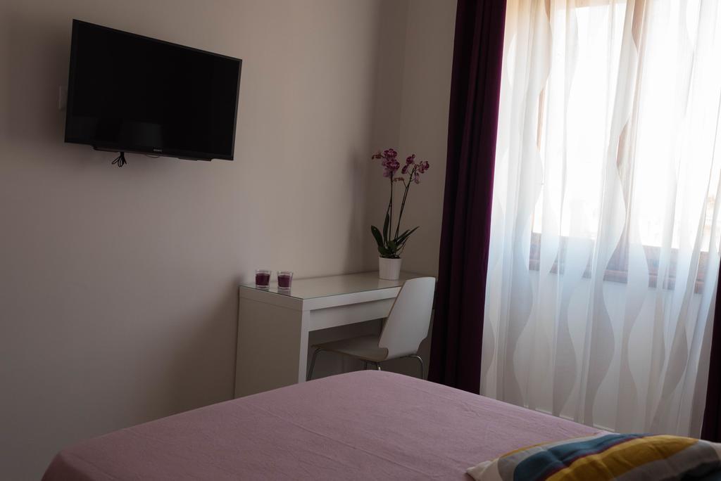 Acchiappasogni Guest House Рим Екстериор снимка